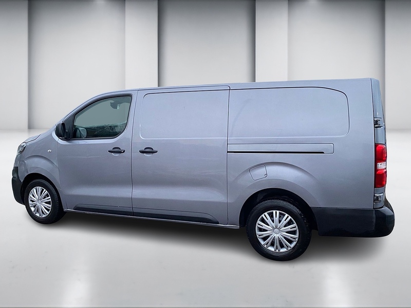 Vauxhall Vivaro 1.5 Turbo D 2900 Dynamic Panel Van 6dr Diesel Manual L2 H1 Euro 6 (s/s) (100 ps) - U134