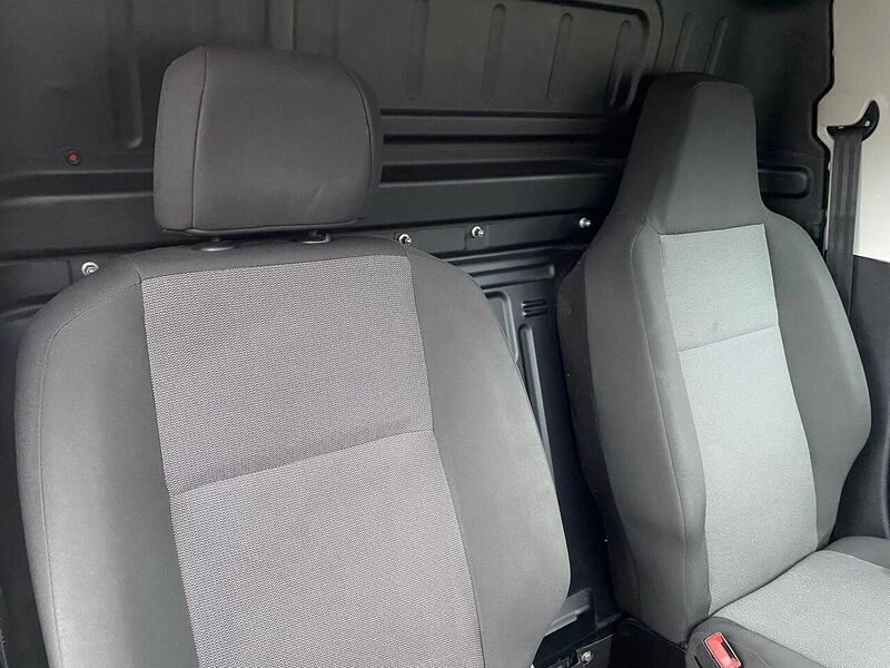 Vauxhall Combo 1.5 Turbo D 2300 Edition Panel Van 6dr Diesel Manual L2 H1 Euro 6 (s/s) (100 ps) - U142