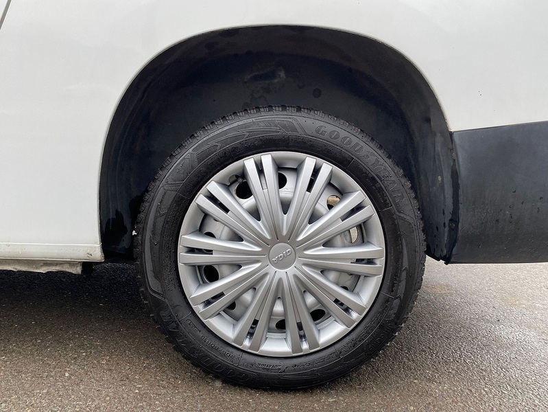 Vauxhall Combo 1.5 Turbo D 2300 Edition Panel Van 6dr Diesel Manual L2 H1 Euro 6 (s/s) (100 ps) - U142