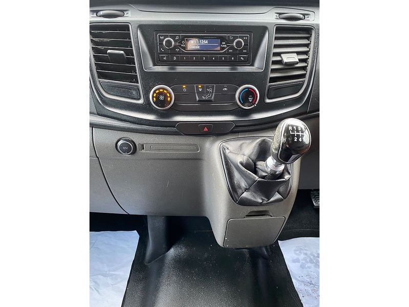 Ford Transit Custom 2.0 280 EcoBlue Crew Van Double Cab 5dr Diesel Manual L1 H1 Euro 6 (5 Seat) (105 ps) - U146