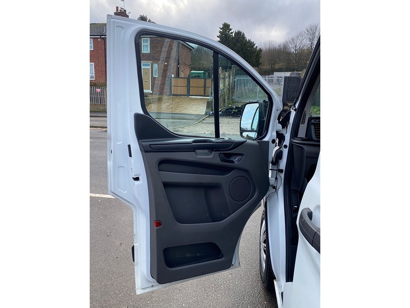 Ford Transit Custom 2.0 280 EcoBlue Crew Van Double Cab 5dr Diesel Manual L1 H1 Euro 6 (5 Seat) (105 ps) - U146