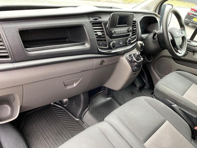 Ford Transit Custom Transit Custom 2.0 300 EcoBlue Leader L1 H1 Euro 6 (s/s) 5dr - U15