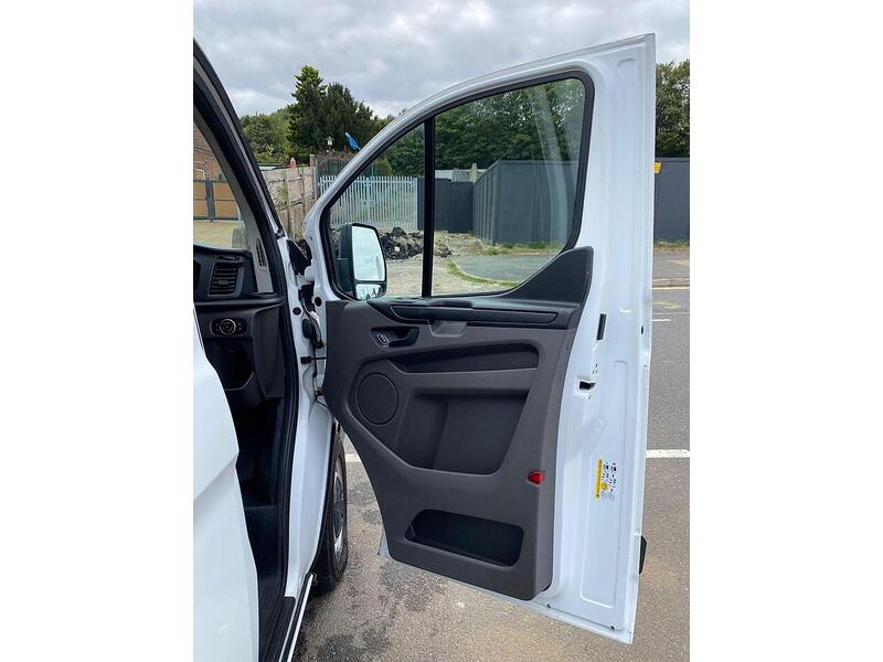 Ford Transit Custom Transit Custom 2.0 300 EcoBlue Leader L1 H1 Euro 6 (s/s) 5dr - U15