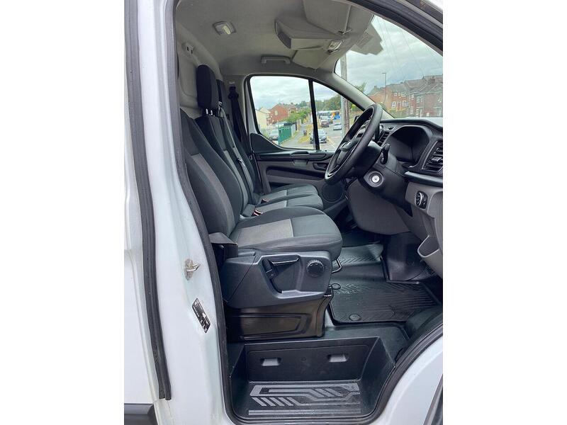 Ford Transit Custom Transit Custom 2.0 300 EcoBlue Leader L1 H1 Euro 6 (s/s) 5dr - U15