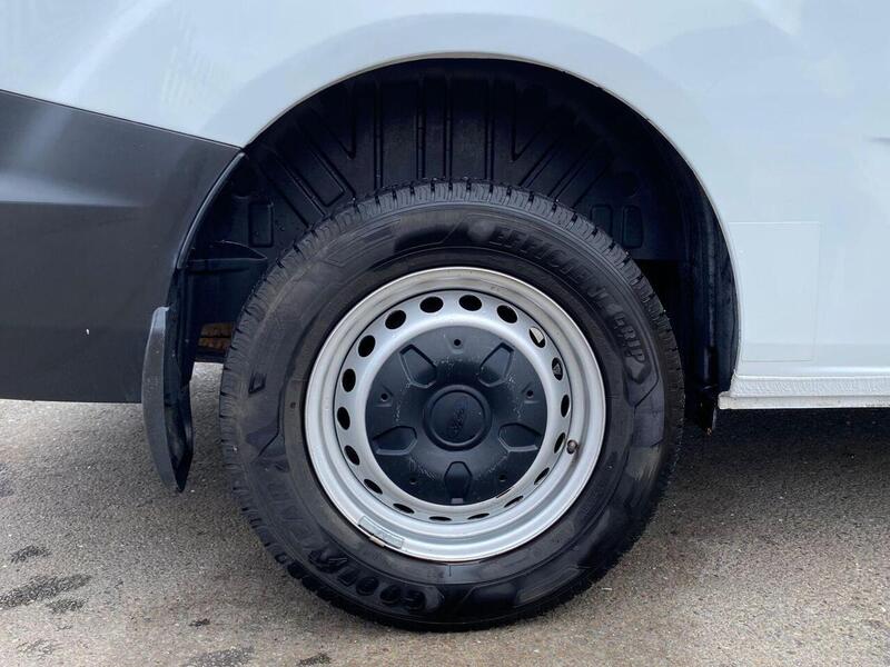 Ford Transit Custom Transit Custom 2.0 300 EcoBlue Leader L1 H1 Euro 6 (s/s) 5dr - U15