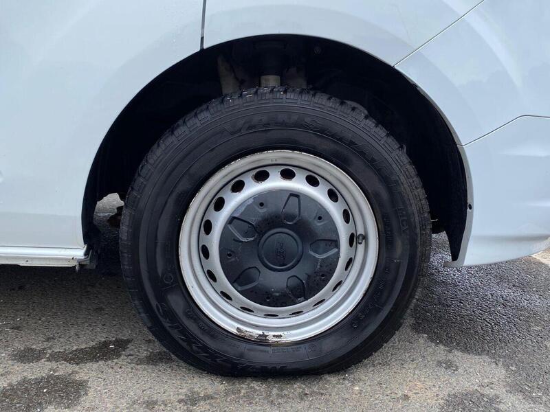 Ford Transit Custom Transit Custom 2.0 300 EcoBlue Leader L1 H1 Euro 6 (s/s) 5dr - U15