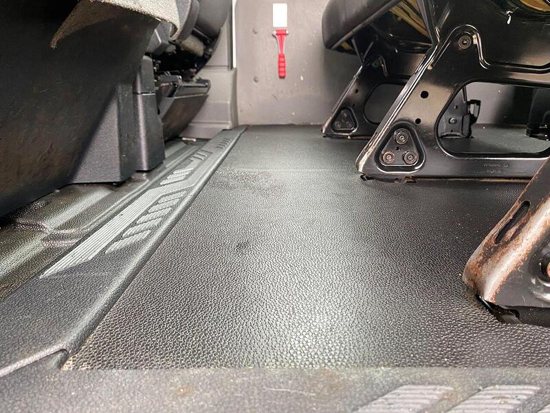 Ford Transit Transit 2.0 350 EcoBlue Leader Crew Van RWD L3 H3 Euro 6 (s/s) 6dr - U17