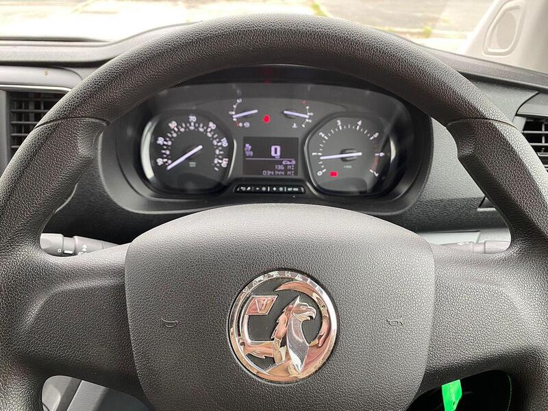 Vauxhall Vivaro Vivaro 2.0 Turbo D 3100 Sportive Crew Van L1 H1 Euro 6 (s/s) 5dr - U20