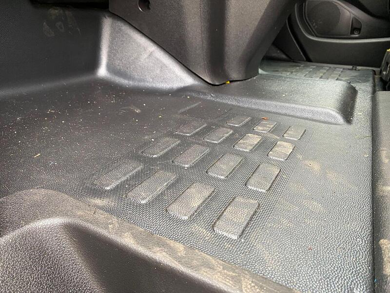 Vauxhall Vivaro Vivaro 2.0 Turbo D 3100 Sportive Crew Van L1 H1 Euro 6 (s/s) 5dr - U20