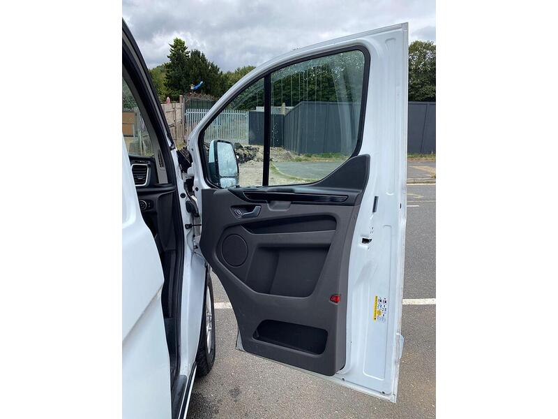 Ford Transit Custom Transit Custom 2.0 280 EcoBlue Limited Auto L1 H1 Euro 6 (s/s) 5dr - U21