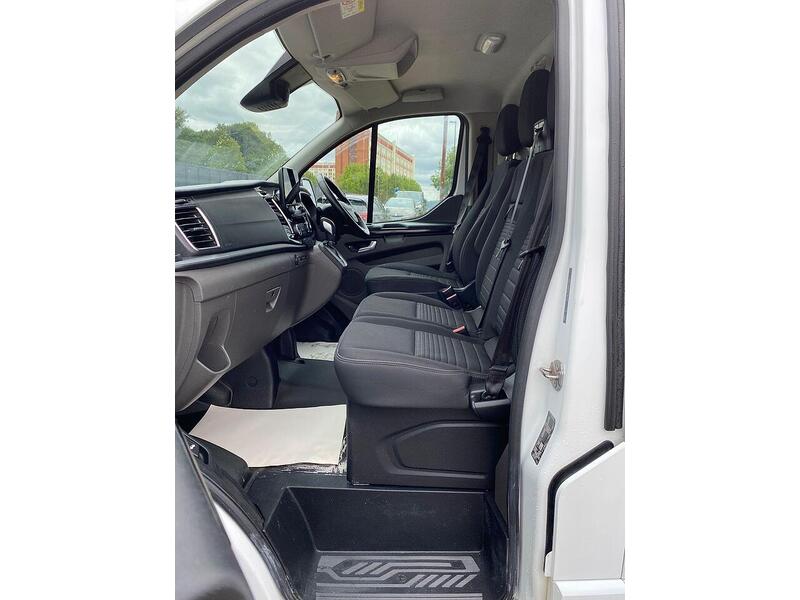 Ford Transit Custom Transit Custom 2.0 280 EcoBlue Limited Auto L1 H1 Euro 6 (s/s) 5dr - U21
