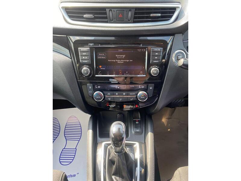 Nissan Qashqai Qashqai 1.3 DIG-T N-Connecta DCT Auto Euro 6 (s/s) 5dr - U27