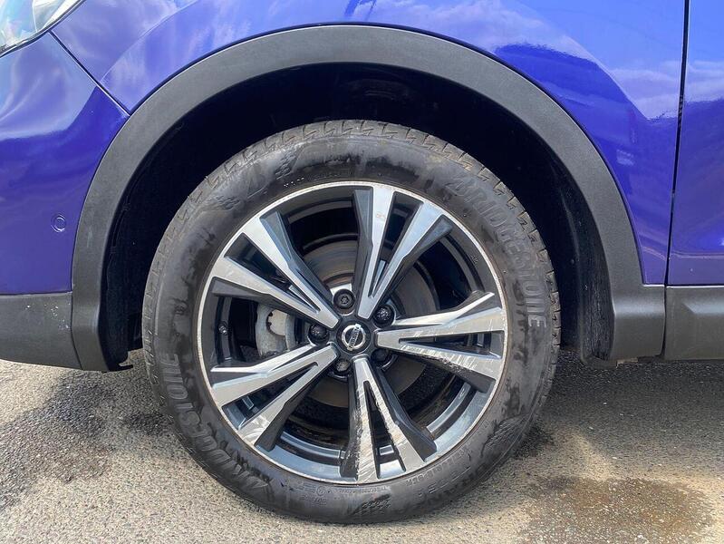 Nissan Qashqai Qashqai 1.3 DIG-T N-Connecta DCT Auto Euro 6 (s/s) 5dr - U27