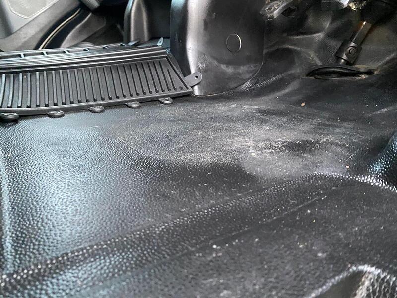 Ford Transit Custom 2.2 TDCi 310 Trend Kombi 5dr Diesel Manual L2 H1 (172 g/km, 123 bhp) - U40