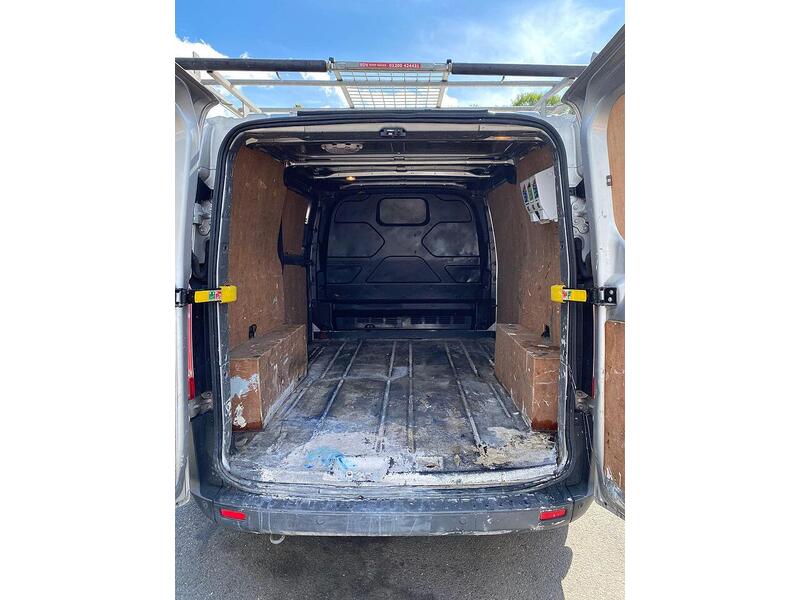 Ford Transit Custom 2.0 TDCi 290 Trend Panel Van 5dr Diesel Manual L1 H1 (157 g/km, 104 bhp) - U5