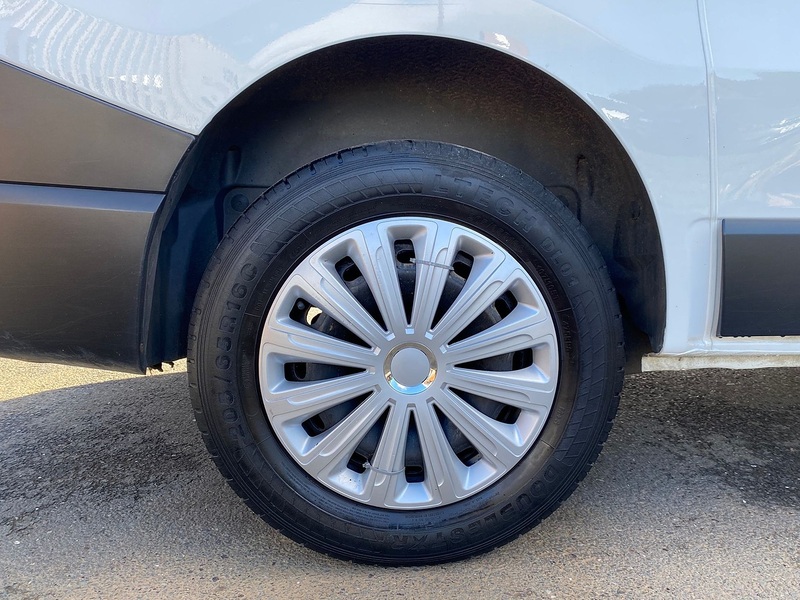 Renault Trafic 2.0 dCi ENERGY 28 Business Panel Van 5dr Diesel Manual SWB Standard Roof Euro 6 (s/s) (120 ps) - U58