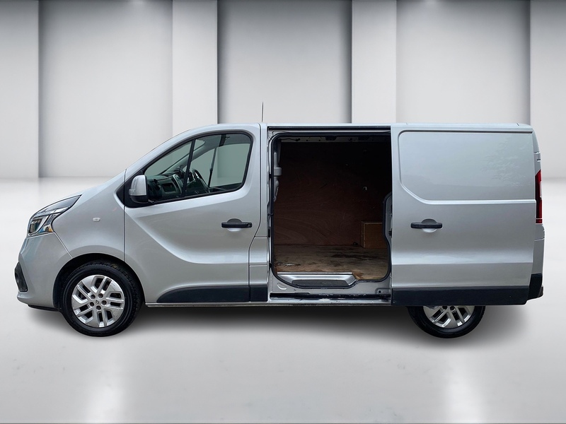 Renault Trafic 2.0 dCi ENERGY 28 Sport Panel Van 5dr Diesel Manual SWB Standard Roof Euro 6 (s/s) (120 ps) - U64