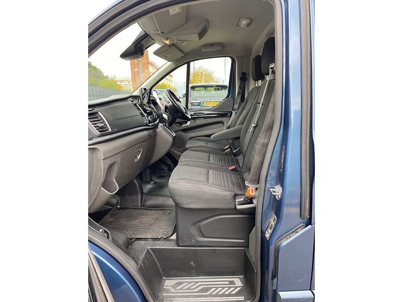 Ford Transit Custom 2.0 300 EcoBlue Limited Panel Van 5dr Diesel Auto L1 H1 Euro 6 (s/s) (170 ps) - U70
