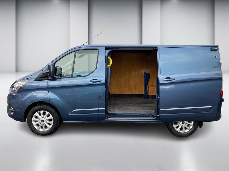 Ford Transit Custom 2.0 300 EcoBlue Limited Panel Van 5dr Diesel Auto L1 H1 Euro 6 (s/s) (170 ps) - U70