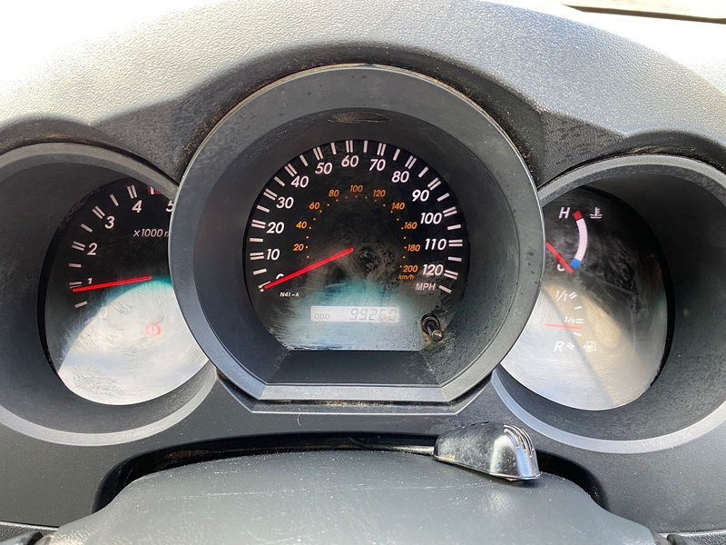 Toyota Hilux 3.0 D-4D Invincible Pickup 4dr Diesel Auto 4WD (227 g/km, 171 bhp) - U72