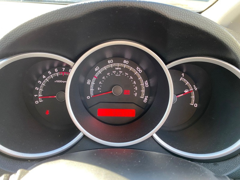 Kia Venga 1.4 1 MPV 5dr Petrol Manual Euro 5 (89 bhp) - U77