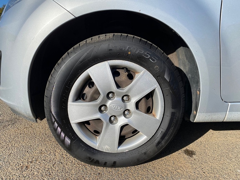 Kia Venga 1.4 1 MPV 5dr Petrol Manual Euro 5 (89 bhp) - U77