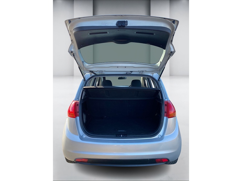 Kia Venga 1.4 1 MPV 5dr Petrol Manual Euro 5 (89 bhp) - U77