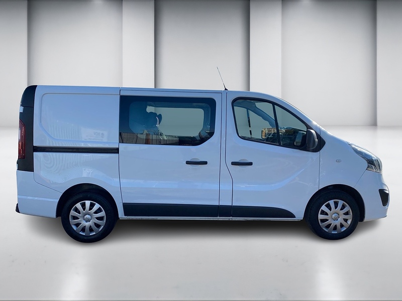 Vauxhall Vivaro 1.6 CDTi 2900 BiTurbo ecoTEC Sportive Crew Van Double Cab 5dr Diesel Manual L1 H1 Euro 6 (s/s) (6 - U78