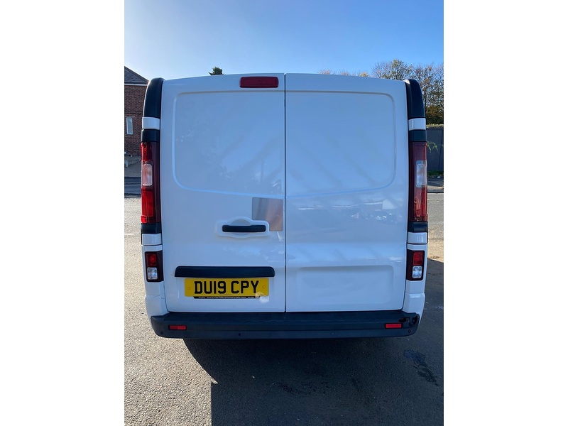 Vauxhall Vivaro 1.6 CDTi 2900 BiTurbo ecoTEC Sportive Crew Van Double Cab 5dr Diesel Manual L1 H1 Euro 6 (s/s) (6 - U78