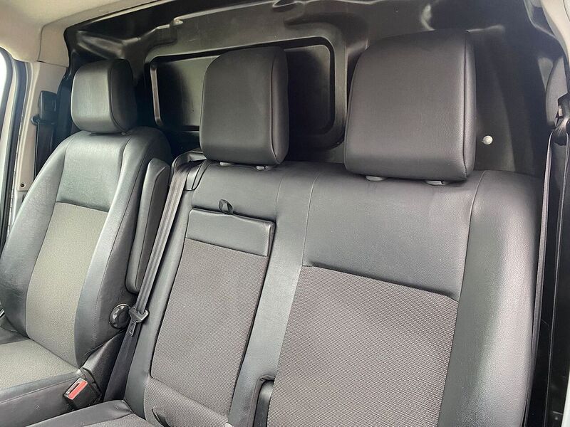 Peugeot Expert 2.0 BlueHDi 1400 Professional Long Panel Van 6dr Diesel Manual LWB Euro 6 (s/s) (120 ps) - U80