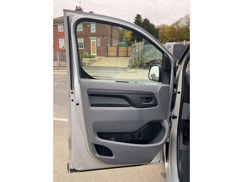 Peugeot Expert 2.0 BlueHDi 1400 Professional Long Panel Van 6dr Diesel Manual LWB Euro 6 (s/s) (120 ps) - U80