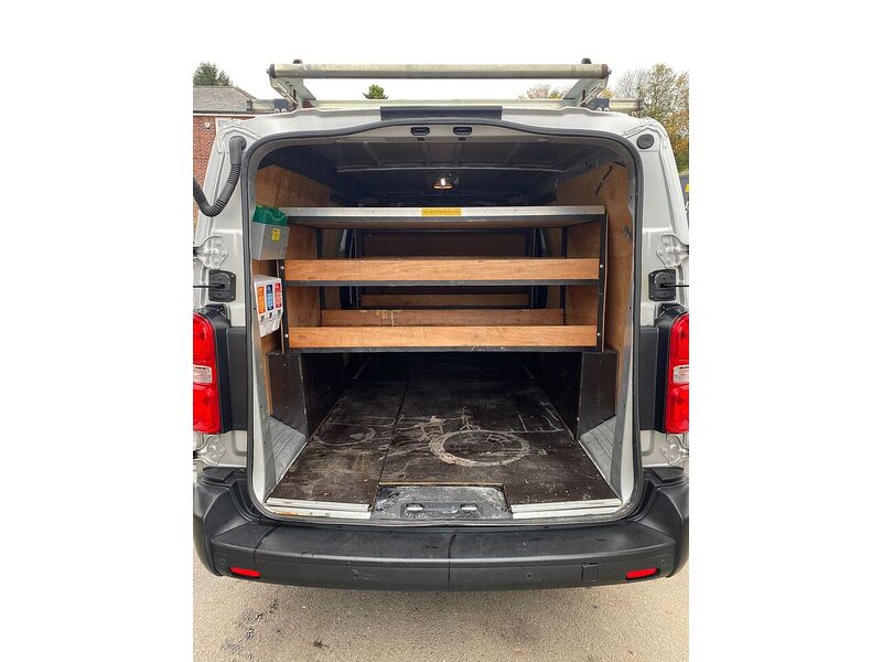 Peugeot Expert 2.0 BlueHDi 1400 Professional Long Panel Van 6dr Diesel Manual LWB Euro 6 (s/s) (120 ps) - U80