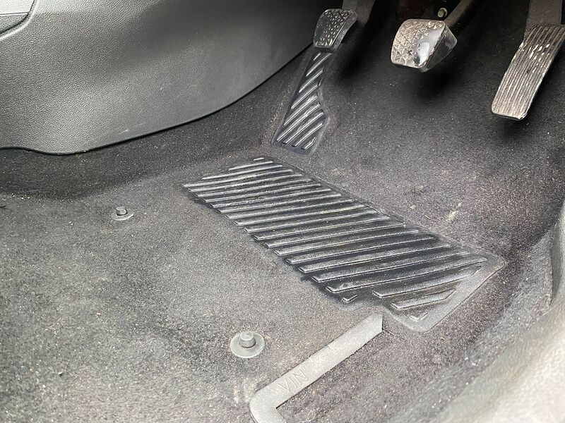 Vauxhall Astra 1.0i Turbo ecoFLEX Elite Hatchback 5dr Petrol Manual Euro 6 (s/s) (105 ps) - U81