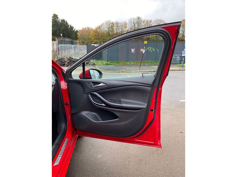 Vauxhall Astra 1.0i Turbo ecoFLEX Elite Hatchback 5dr Petrol Manual Euro 6 (s/s) (105 ps) - U81