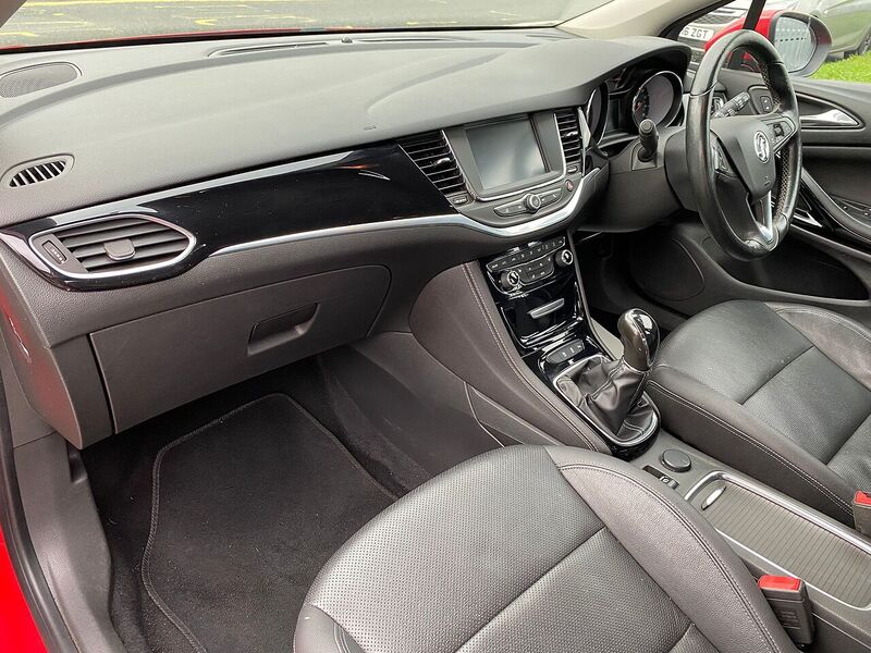 Vauxhall Astra 1.0i Turbo ecoFLEX Elite Hatchback 5dr Petrol Manual Euro 6 (s/s) (105 ps) - U81