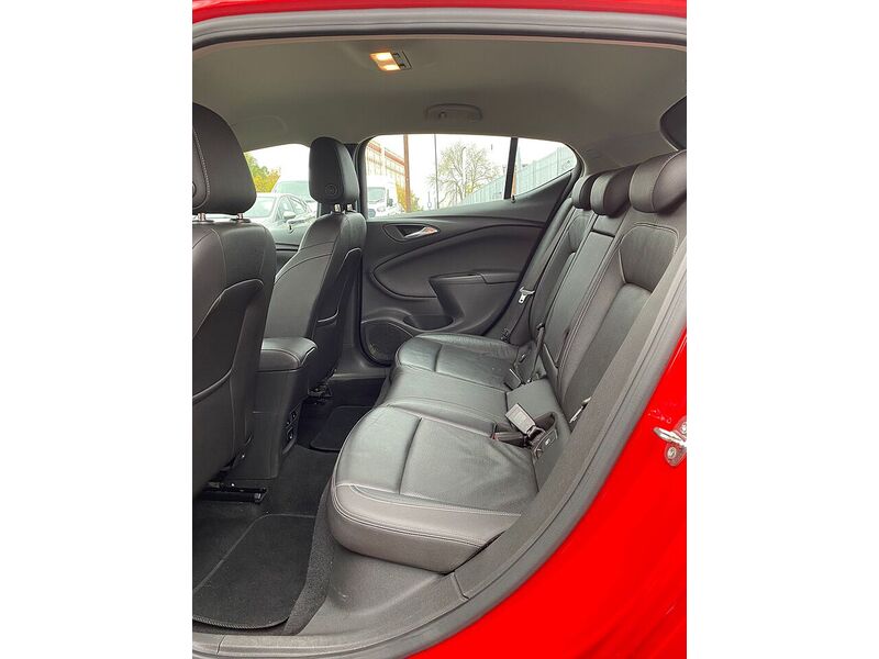 Vauxhall Astra 1.0i Turbo ecoFLEX Elite Hatchback 5dr Petrol Manual Euro 6 (s/s) (105 ps) - U81