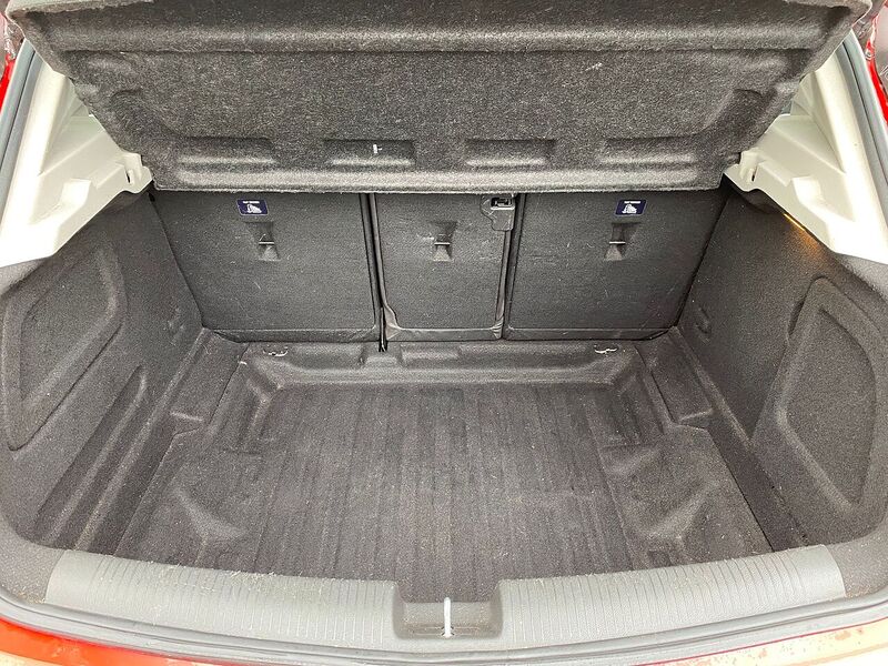 Vauxhall Astra 1.0i Turbo ecoFLEX Elite Hatchback 5dr Petrol Manual Euro 6 (s/s) (105 ps) - U81