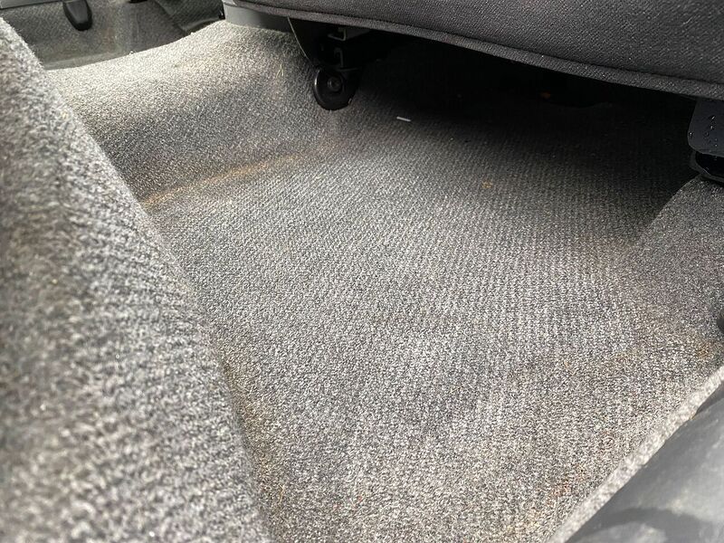 Toyota Yaris 1.0 VVT-i 16v GLS Hatchback 5dr Petrol Manual (137 g/km, 67 bhp) - U82