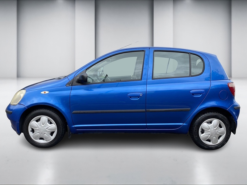 Toyota Yaris 1.0 VVT-i 16v GLS Hatchback 5dr Petrol Manual (137 g/km, 67 bhp) - U82