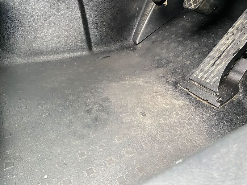 Volkswagen Caddy Maxi 1.6 TDi C20 Maxi Panel Van 5dr Diesel Manual FWD (155 g/km, 101 bhp) - U85