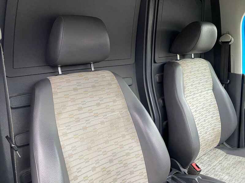 Volkswagen Caddy Maxi 1.6 TDi C20 Maxi Panel Van 5dr Diesel Manual FWD (155 g/km, 101 bhp) - U85