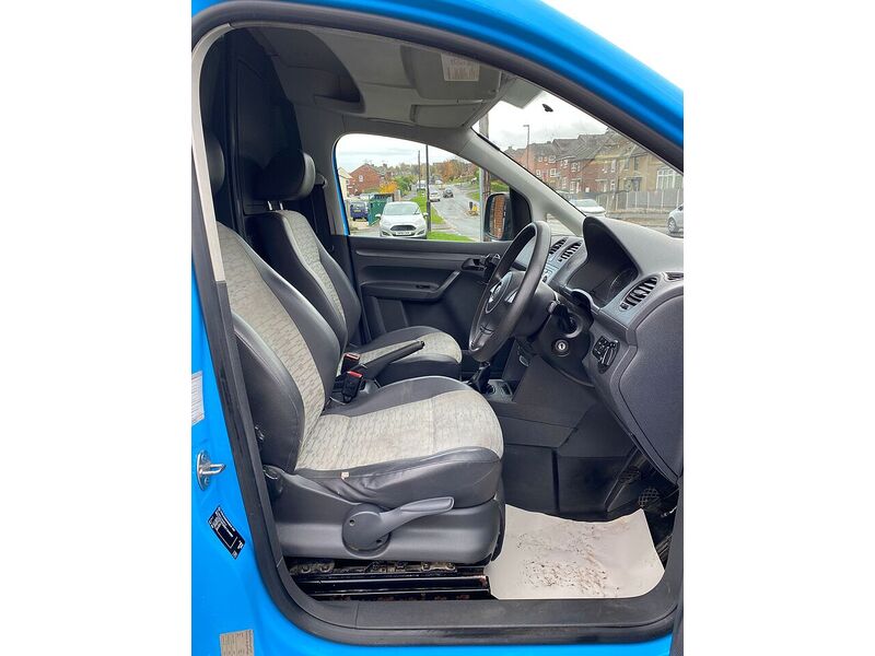Volkswagen Caddy Maxi 1.6 TDi C20 Maxi Panel Van 5dr Diesel Manual FWD (155 g/km, 101 bhp) - U85