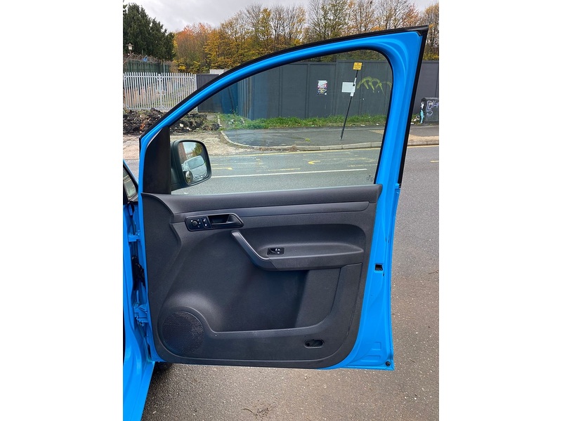 Volkswagen Caddy Maxi 1.6 TDi C20 Maxi Panel Van 5dr Diesel Manual FWD (155 g/km, 101 bhp) - U85