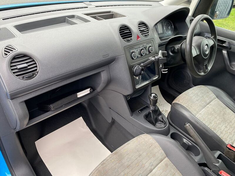 Volkswagen Caddy Maxi 1.6 TDi C20 Maxi Panel Van 5dr Diesel Manual FWD (155 g/km, 101 bhp) - U85