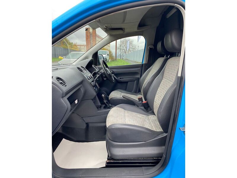 Volkswagen Caddy Maxi 1.6 TDi C20 Maxi Panel Van 5dr Diesel Manual FWD (155 g/km, 101 bhp) - U85