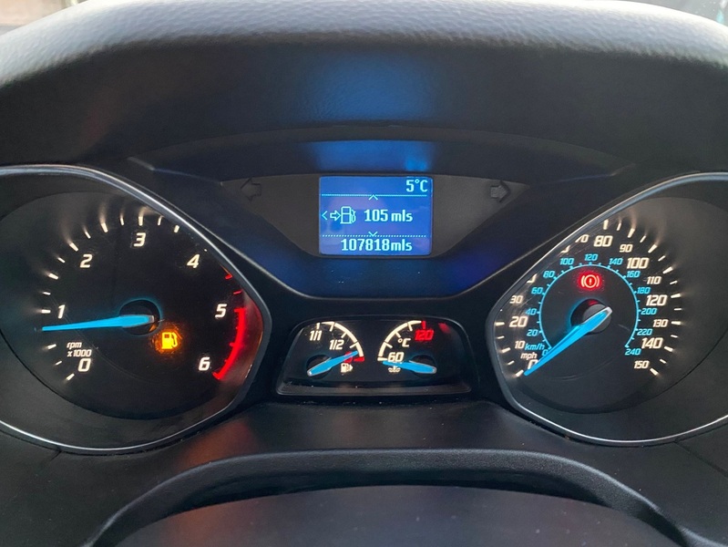 Ford Focus 1.6 TDCi Zetec Hatchback 5dr Diesel Manual Euro 5 (s/s) (115 ps) - U88