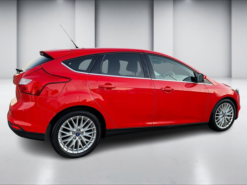 Ford Focus 1.6 TDCi Zetec Hatchback 5dr Diesel Manual Euro 5 (s/s) (115 ps) - U88