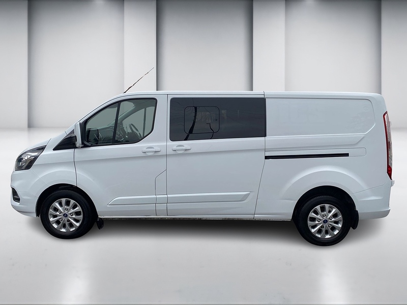 Ford Transit Custom 2.0 300 EcoBlue Limited Crew Van Double Cab 5dr Diesel Auto L2 H1 Euro 6 (s/s) (5 Seat) (130 ps) - U93