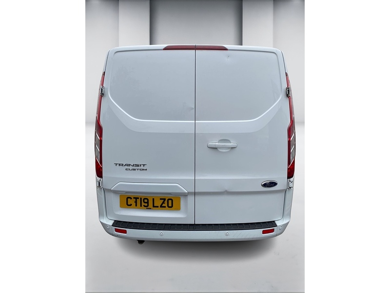 Ford Transit Custom 2.0 300 EcoBlue Limited Crew Van Double Cab 5dr Diesel Auto L2 H1 Euro 6 (s/s) (5 Seat) (130 ps) - U93
