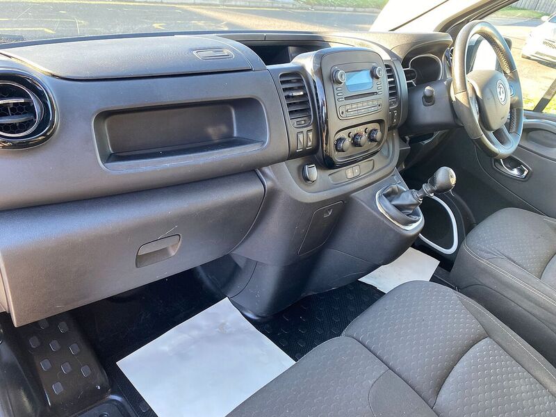 Vauxhall Vivaro 1.6 CDTi 2900 Sportive Panel Van 5dr Diesel Manual L2 H1 Euro 5 (115 ps) - U99